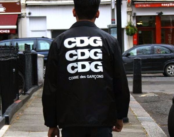 Best Ways to Layer Comme Des Garcons T-Shirts for Modern Street Style