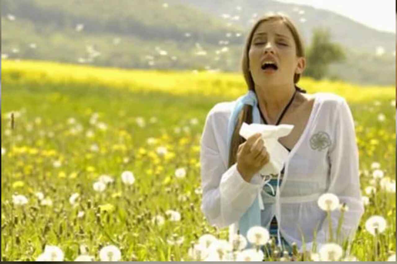 Tired of Sneezing Every Spring? Here’s What You Need to Know About Hayfever Injections